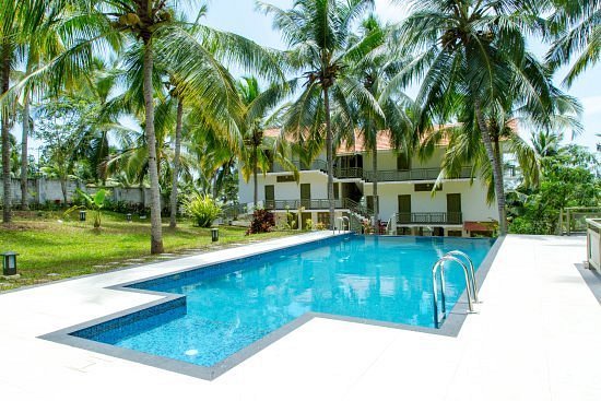 Aanandakosha Ayurveda Retreat Kerala India 