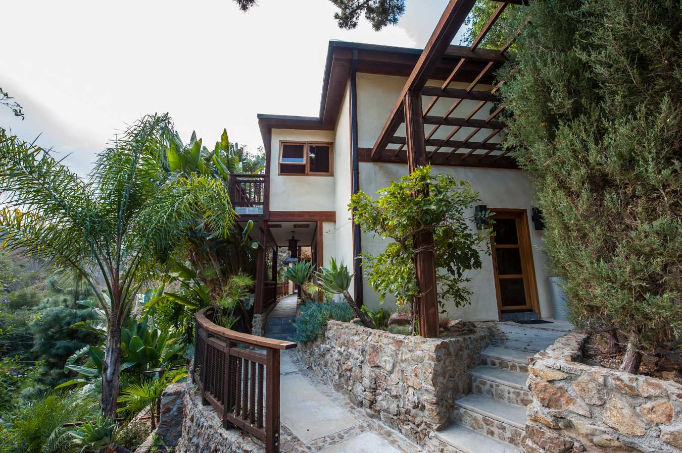 Breathe Life Healing Center California 