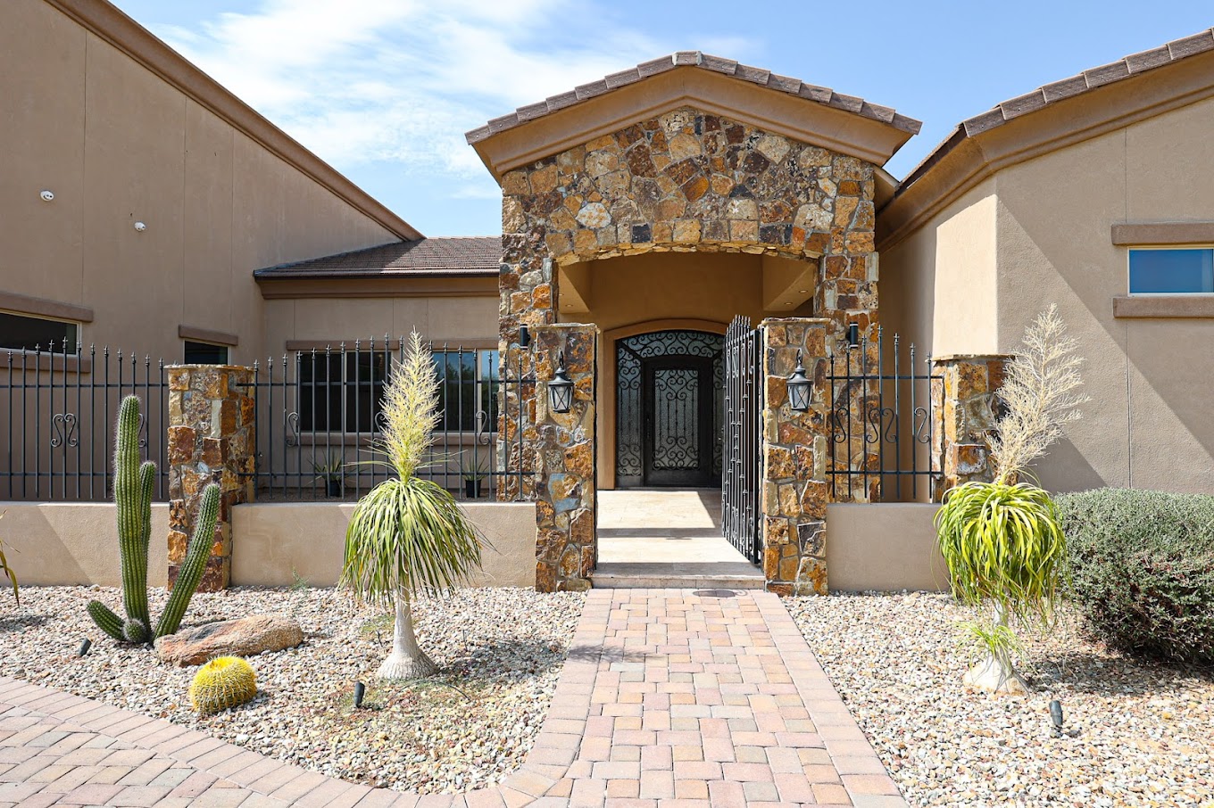 Camelback Recovery Residential Peoria Arizona 
