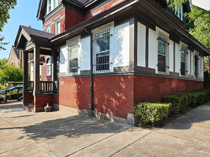 Crossroads Treatment Center Stanton Pittsburgh Pennsylvania 