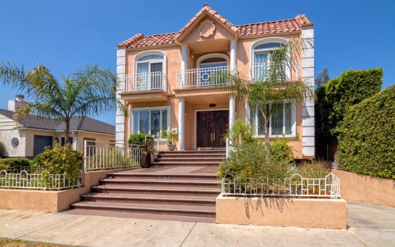 Epiphany Sober Living Benecia House Los Angeles California 