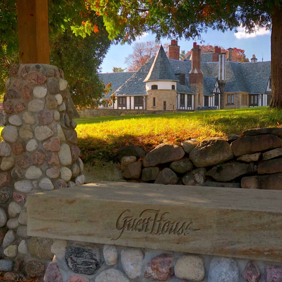 Guest House Michigan 