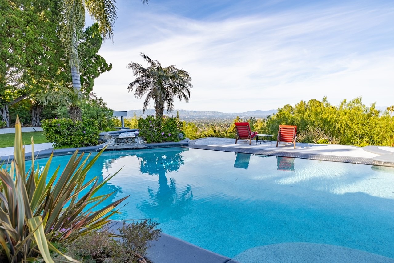 Hillside Recovery Woodland Hills California 