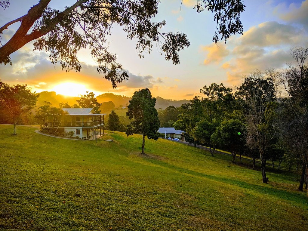 Living Valley 