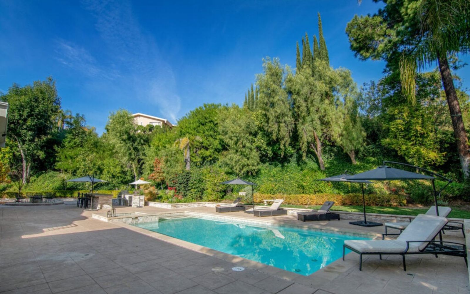 Maple Moon Winnetka California   