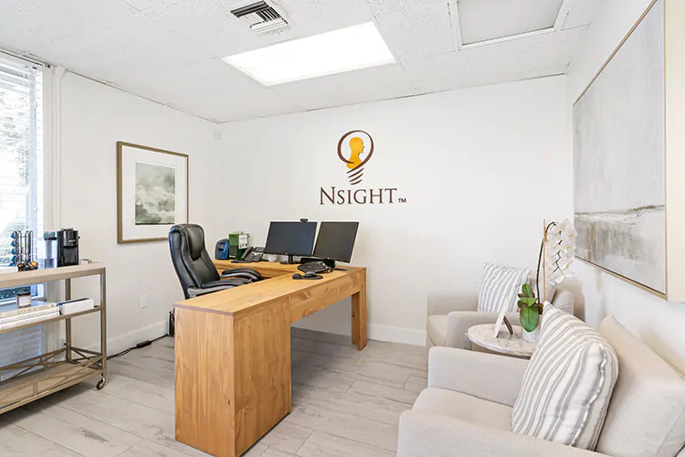 Nsight   