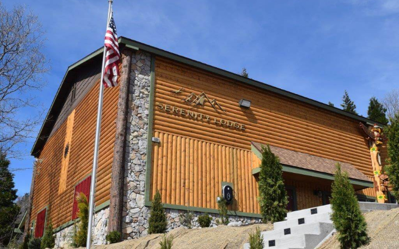 Serenity Lodge Arrowhead California 
