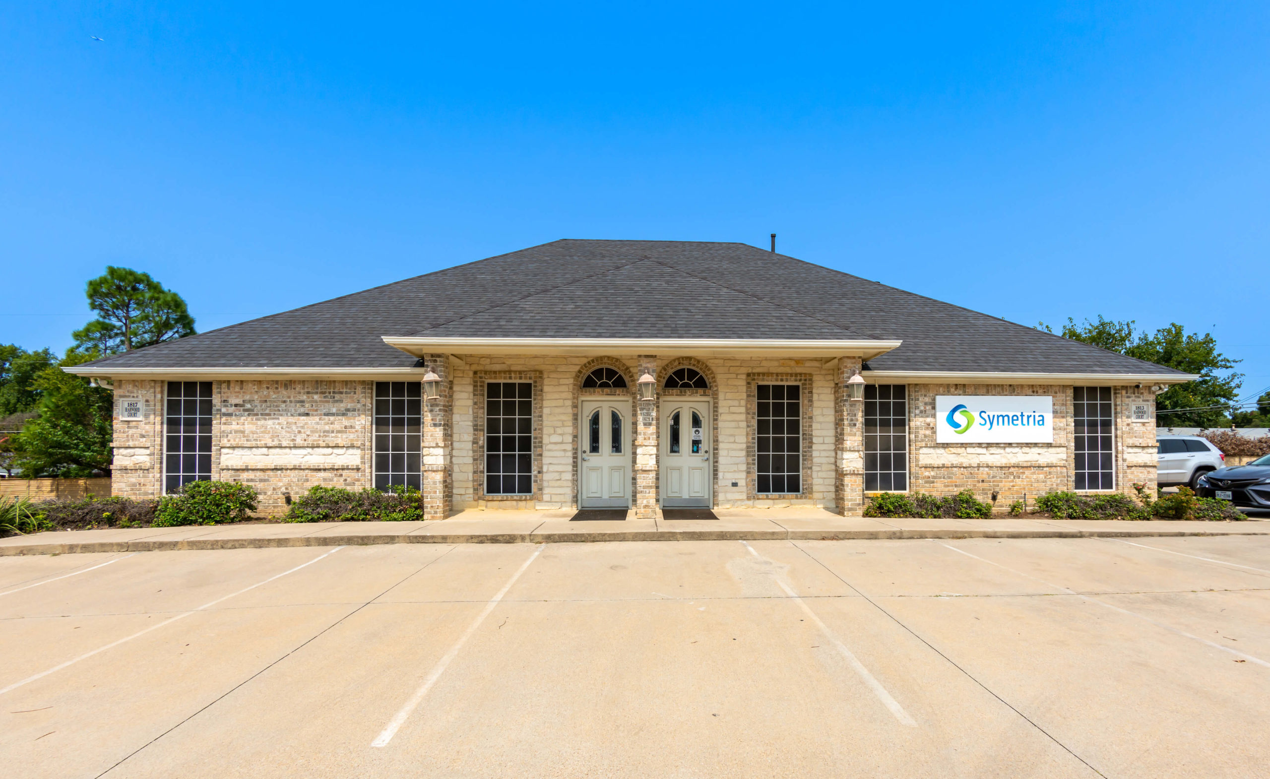 Symetria Hurst Texas 